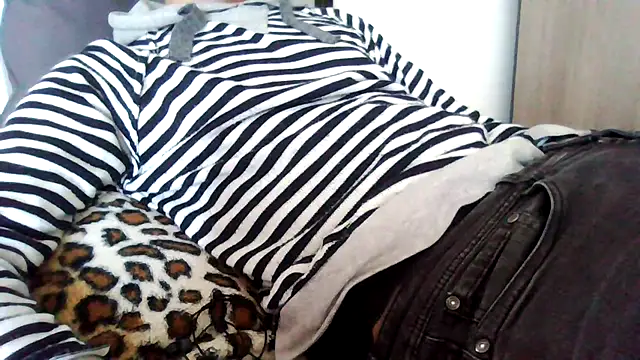 Snapshot of tommyboyteen chatting on 03-21-25, 12:39 tommyboyteen online show from 03-21-25, 12:39