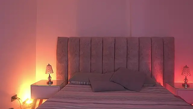 Snapshot of sara_lopee1 chatting on 11-27-25, 11:56 sara lopee1 online show from 11-27-25, 11:56