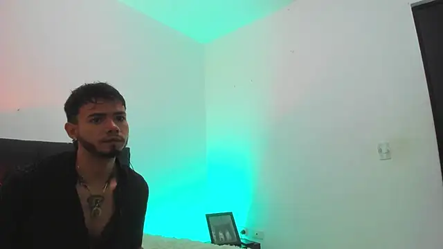 Niick01  online show from 03-12-25, 02:56