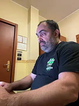 Snapshot of fuocovivo4 chatting on 01-31-25, 07:08 fuocovivo4 online show from 01-31-25, 07:08