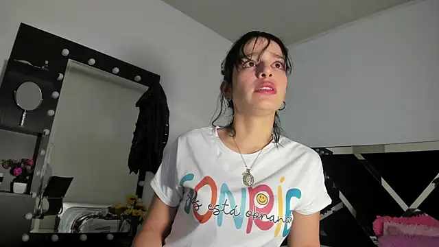 Annyrosee online show from 03-04-25, 08:27