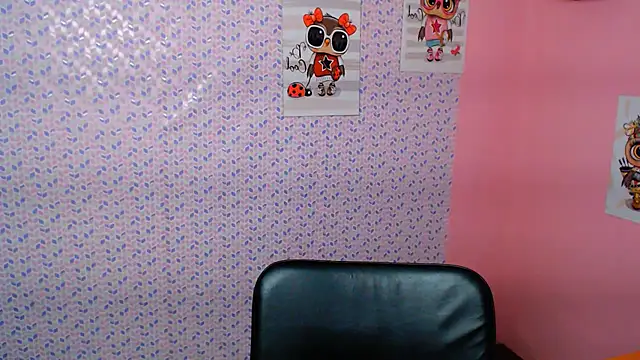 Snapshot of ValeriaHeart_ chatting on 02-09-25, 02:40 ValeriaHeart online show from 02-09-25, 02:40