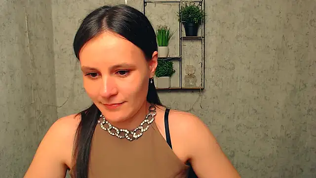 Snapshot of ValeriaHeart_ chatting on 02-17-25, 02:15 ValeriaHeart online show from 02-17-25, 02:15