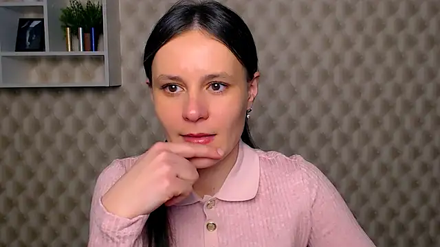 Snapshot of ValeriaHeart_ chatting on 02-25-25, 12:55 ValeriaHeart online show from 02-25-25, 12:55