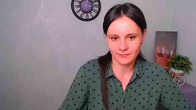 Snapshot of ValeriaHeart_ chatting on 02-27-25, 07:04 ValeriaHeart online show from 02-27-25, 07:04