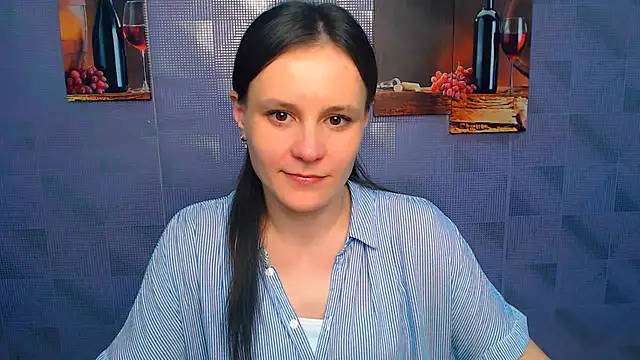 Snapshot of ValeriaHeart_ chatting on 03-07-25, 01:29 ValeriaHeart online show from 03-07-25, 01:29