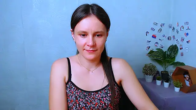 ValeriaHeart  online show from 12-22-25, 08:50