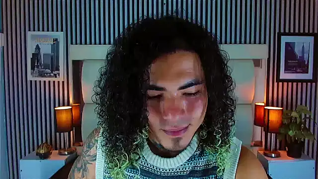 LihanJor 23 online show from 12-19-25, 12:56