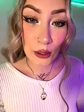 Lally Valencia   online show from 09-11-25, 06:02