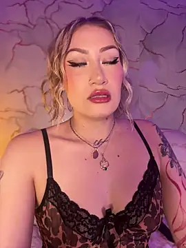 Lally Valencia   online show from 01-06-26, 10:19