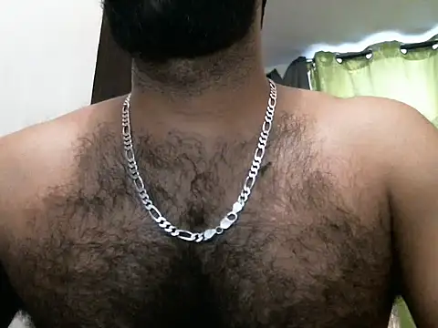 Snapshot of indianhairybull chatting on 02-26-25, 12:36 indianhairybull online show from 02-26-25, 12:36