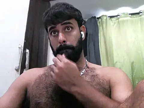 Snapshot of indianhairybull chatting on 09-10-25, 04:56 indianhairybull online show from 09-10-25, 04:56
