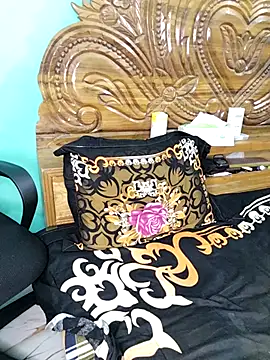 monekhan123 online show from 02-24-26, 03:54