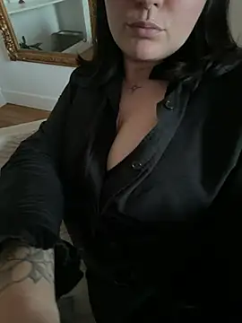 Snapshot of Orgasmille chatting on 04-05-26, 06:05 Orgasmille online show from 04-05-26, 06:05