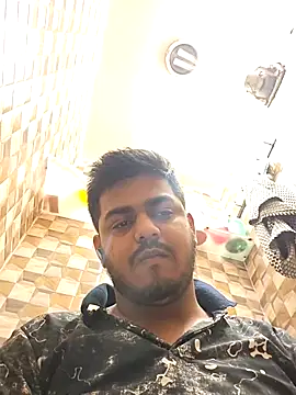 Snapshot of sethgamble000777 chatting on 11-06-25, 12:44 sethgamble000777 online show from 11-06-25, 12:44