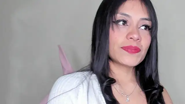 Raichell  online show from 03-09-25, 04:05