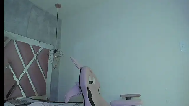 Raichell  online show from 03-21-25, 10:28