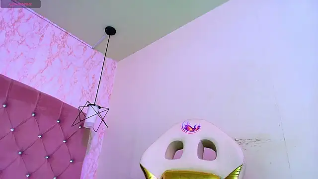 Raichell  online show from 10-02-25, 03:24