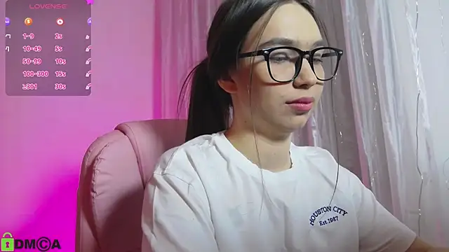 Snapshot of Arianahot777 chatting on 02-04-25, 12:08 Arianahot777 online show from 02-04-25, 12:08