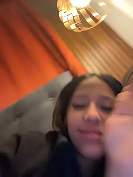 vicky bass online show from 12-18-25, 11:00