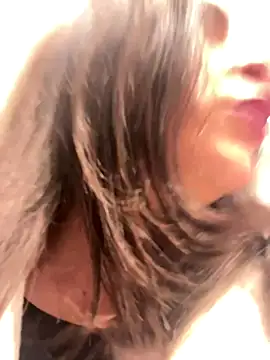 laarti online show from 11-21-25, 06:39