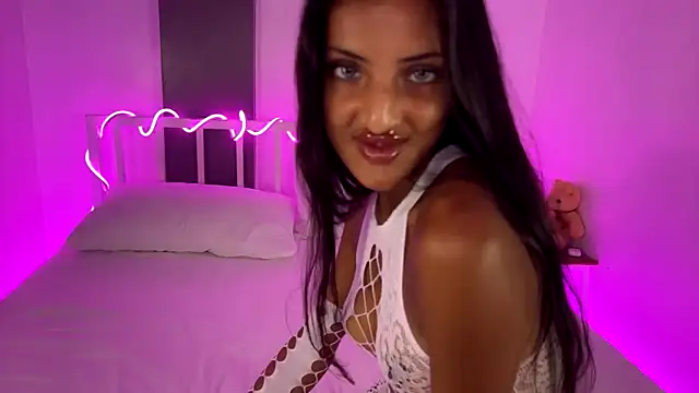 Snapshot of alanaexplicit69 chatting on 03-09-25, 12:31 alanaexplicit69 online show from 03-09-25, 12:31