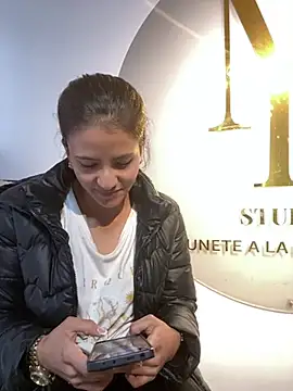 Andrea18 blonde online show from 02-28-25, 12:54