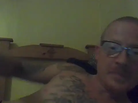 ClimbedCaelum online show from 10-26-25, 04:51