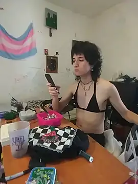 Snapshot of Penygirl chatting on 03-20-25, 06:31 Penygirl online show from 03-20-25, 06:31