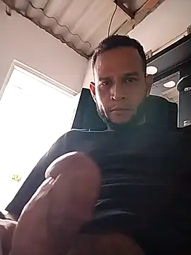 Snapshot of EL_MATACULO1 chatting on 02-12-25, 12:12 EL MATACULO1 online show from 02-12-25, 12:12