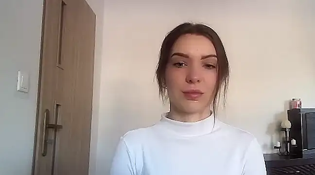 aurora lust online show from 03-18-25, 07:52