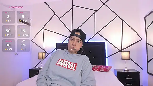 Liiam smith  online show from 03-06-25, 11:58