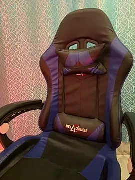 Snapshot of Sejall2 chatting on 03-08-25, 03:24 Sejall2 online show from 03-08-25, 03:24