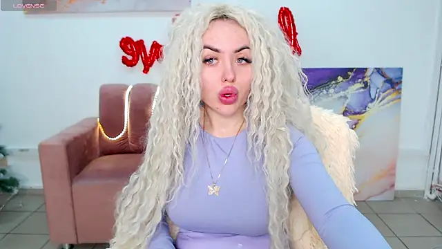 MissisCaty online show from 02-20-25, 07:41