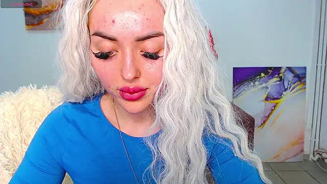 MissisCaty online show from 03-11-25, 03:34