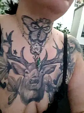 CannabisQueenn online show from 11-12-25, 07:20