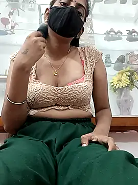 Snapshot of Kayrayadav7890 chatting on 09-14-25, 08:13 Kayrayadav7890 online show from 09-14-25, 08:13