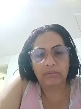 GochitaWild online show from 12-15-25, 04:44