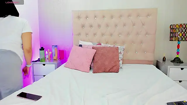 GochitaWild online show from 03-05-26, 07:43