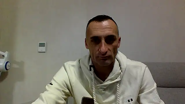 ANGELSANTAMARIA- online show from 10-03-25, 10:29