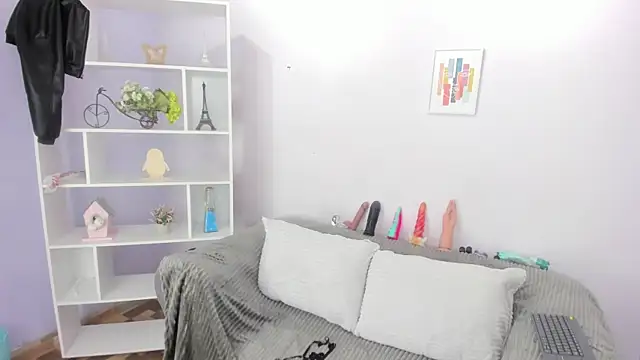 Hiyakasudere online show from 09-26-25, 06:56