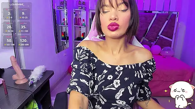 Snapshot of PamelaAddams_ chatting on 02-07-25, 04:06 PamelaAddams online show from 02-07-25, 04:06