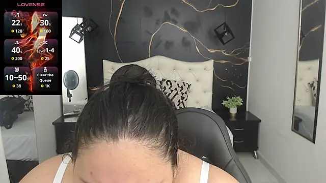 Aaliyah11 online show from 11-06-25, 01:17