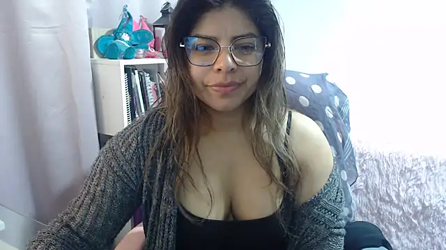 KatteAngelLat online show from 10-26-25, 12:27