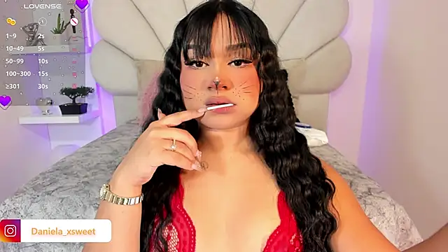 Danielaangelina online show from 11-01-25, 05:53