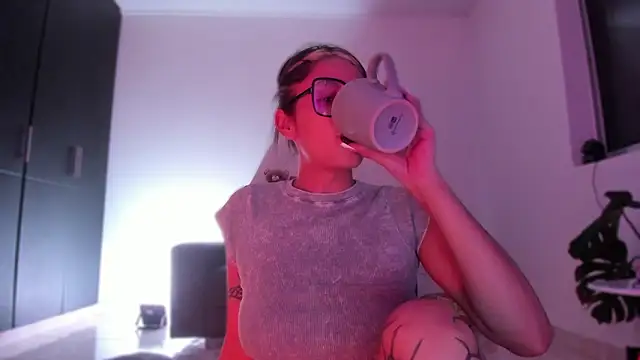 ggor4w33 online show from 03-20-26, 06:18