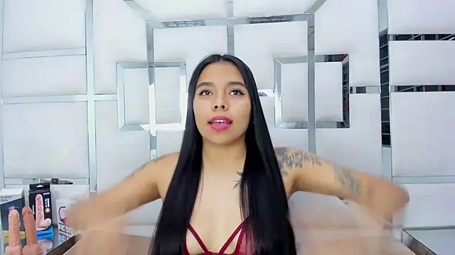 ZoeWan69 online show from 02-26-25, 06:43