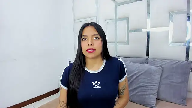 ZoeWan69 online show from 03-07-25, 10:45