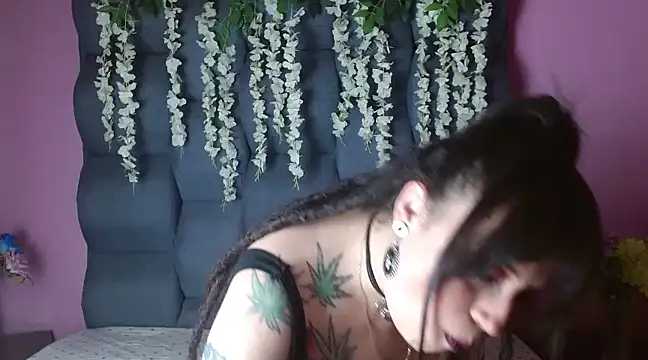 Fenix Lilith online show from 03-19-25, 01:18