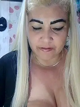 BonniAdams online show from 09-30-25, 02:27